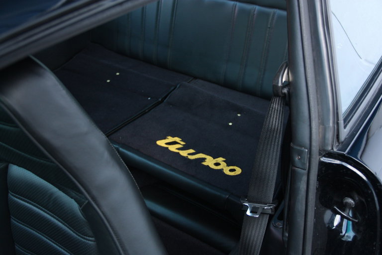 Porsche 911 Turbo 3.3