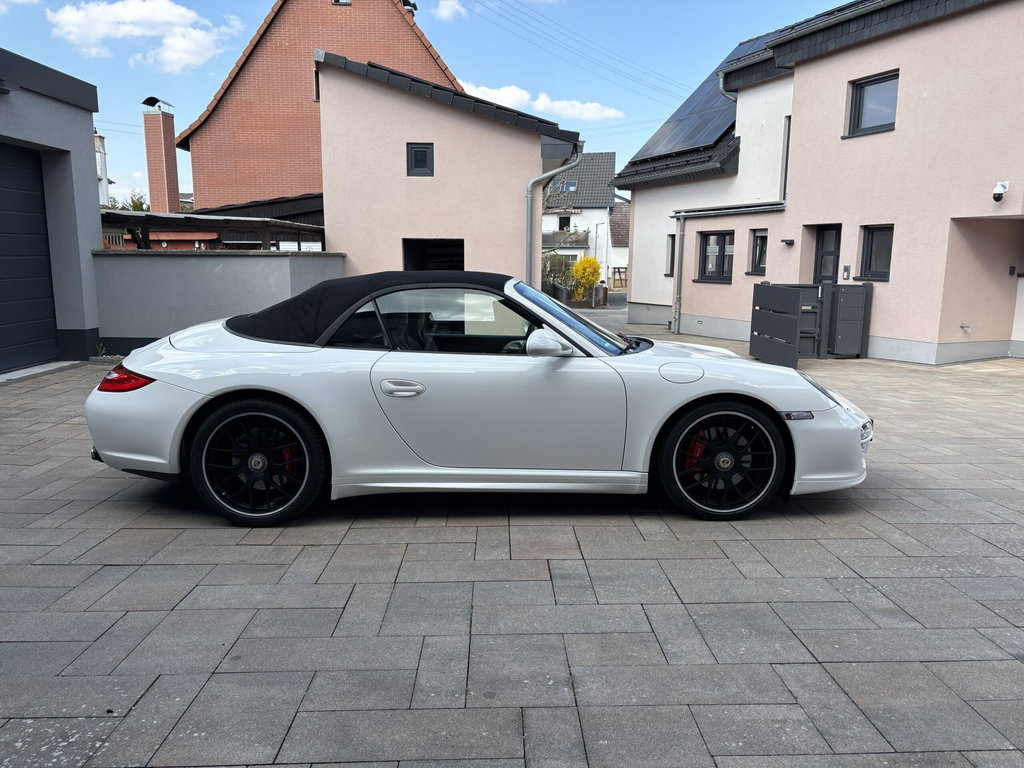 Porsche 997.2 Carrera GTS
