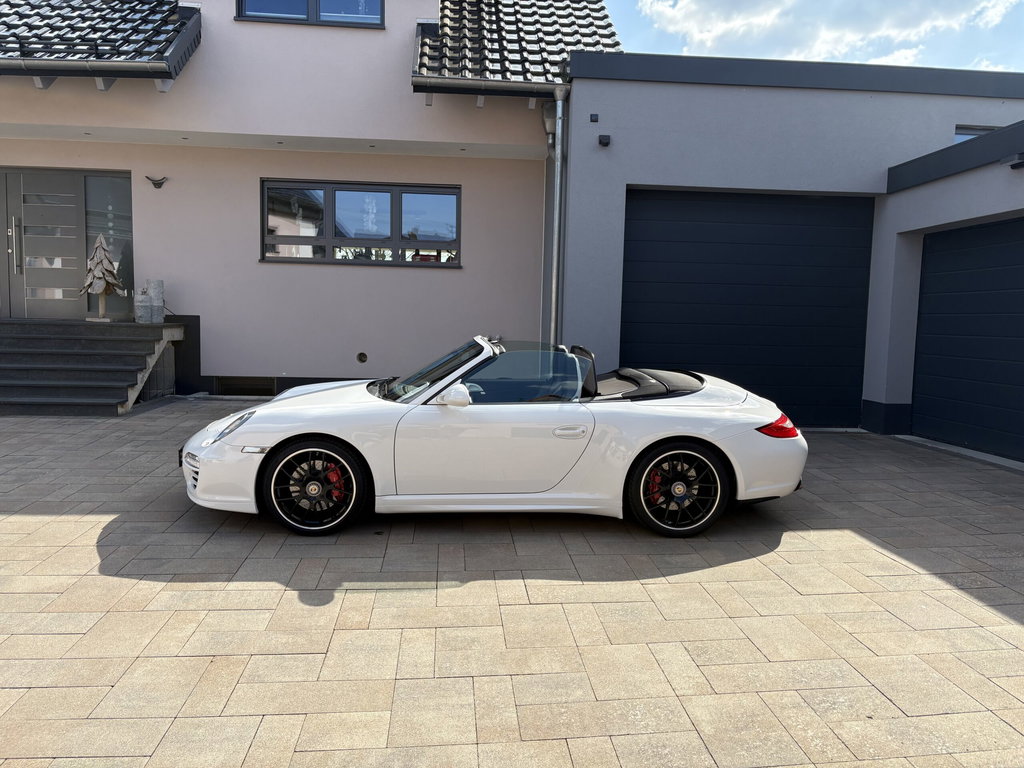 Porsche 997.2 Carrera GTS