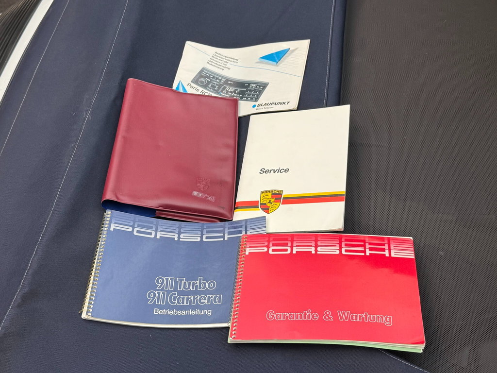 Porsche 911 Carrera 3.2