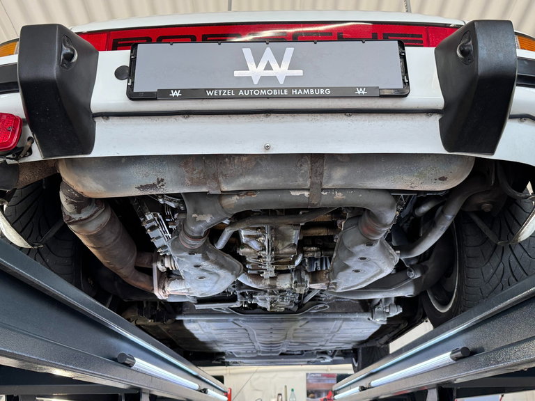 Porsche 911 Carrera 3.2