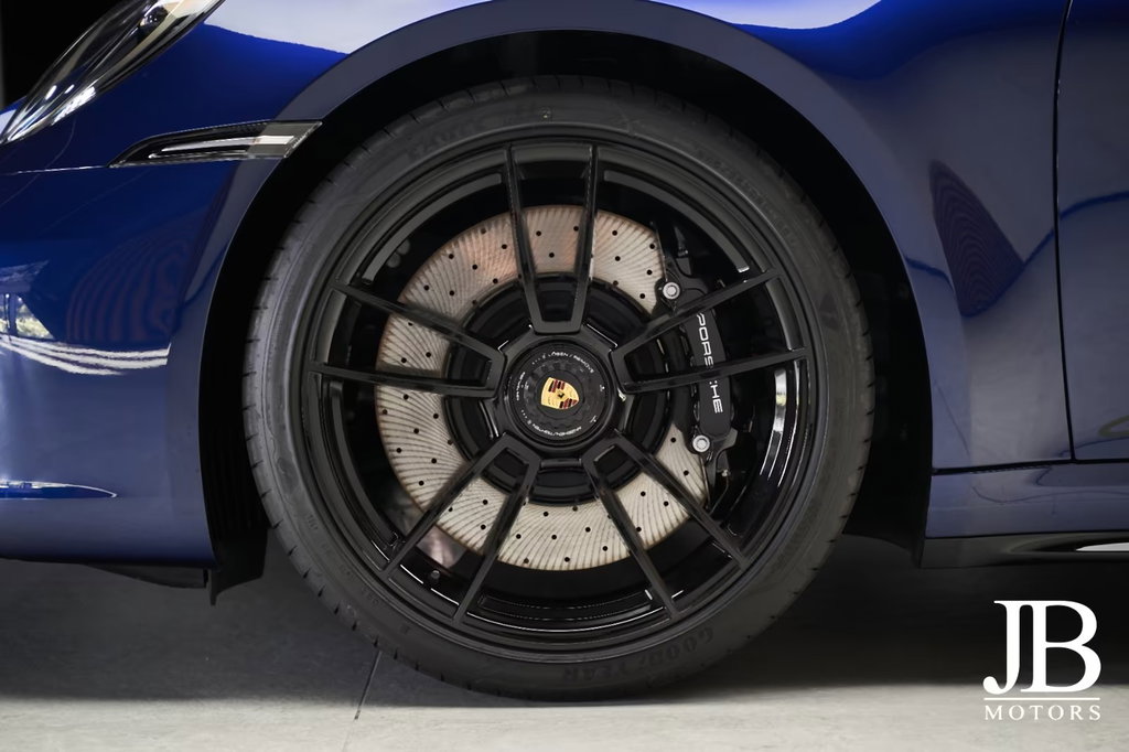 Porsche 992 Targa 4 GTS