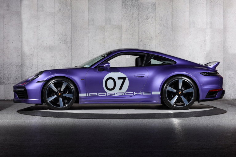 Porsche 992 Sport Classic