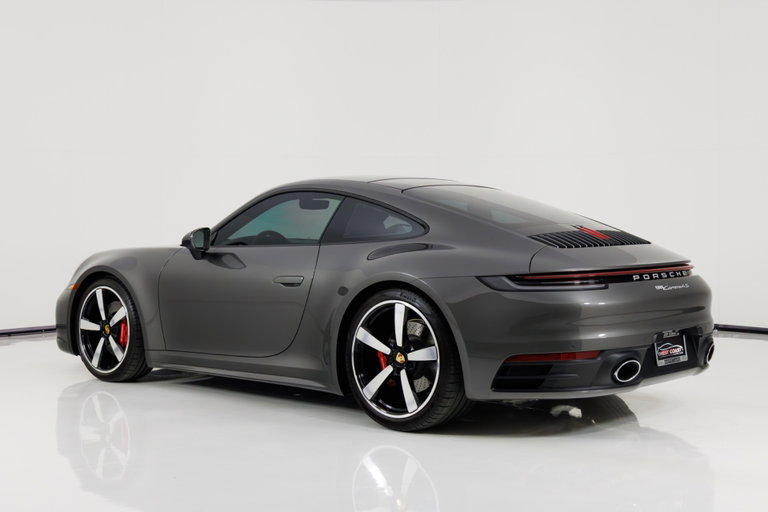 Porsche 992 Carrera 4S