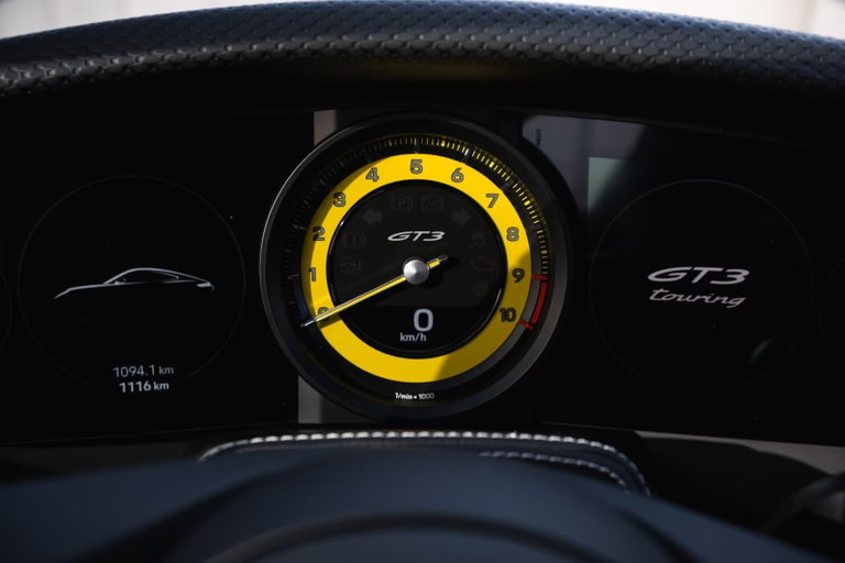 Porsche 992 GT3 Touring
