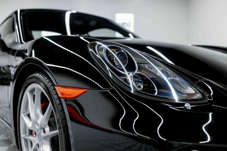 Porsche 981 Cayman S