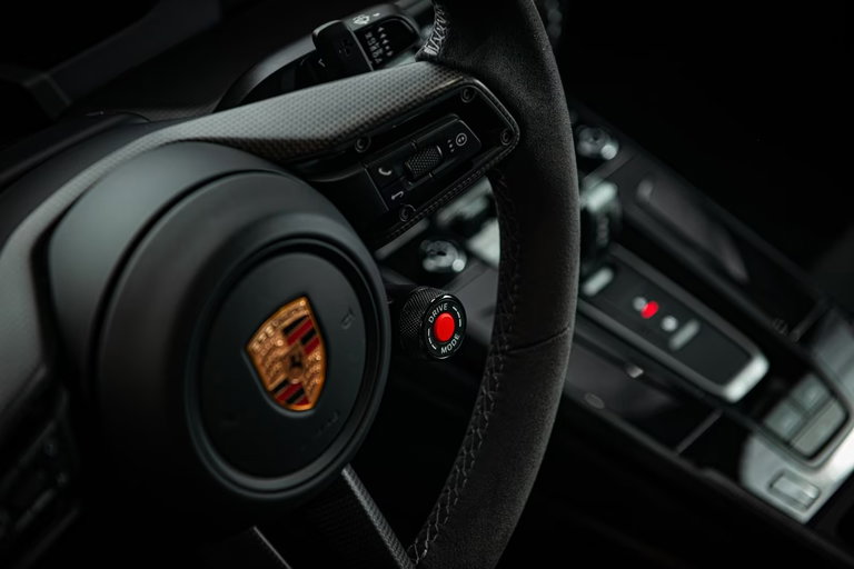 Porsche 992.2 Carrera GTS