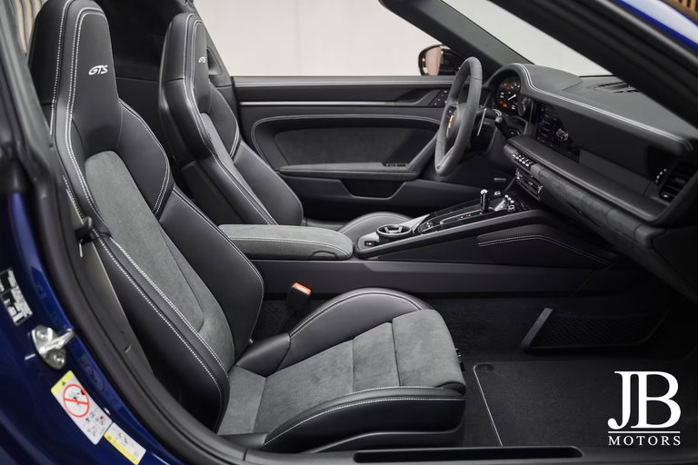 Porsche 992 Targa 4 GTS