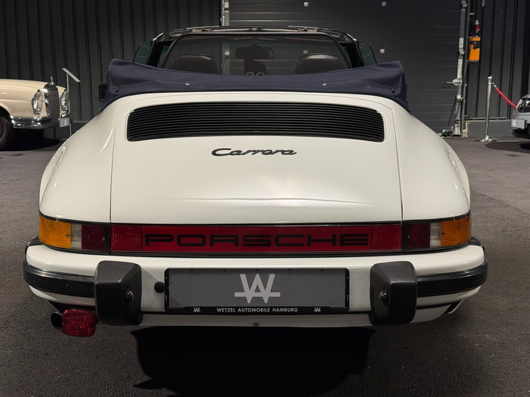 Porsche 911 Carrera 3.2