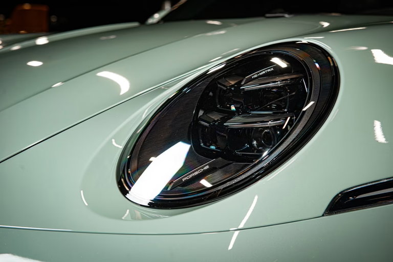 Porsche 992.2 Carrera GTS