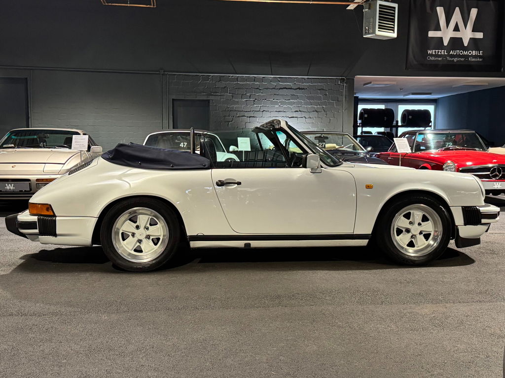 Porsche 911 Carrera 3.2