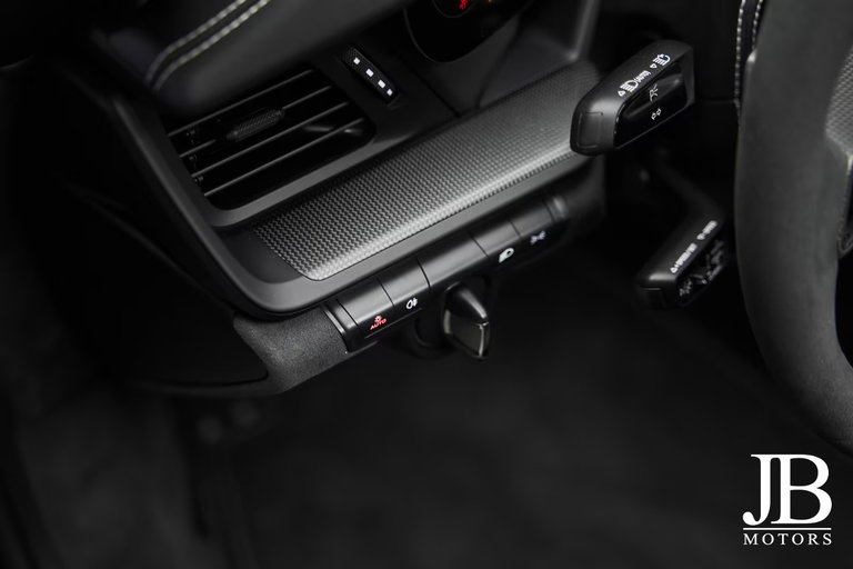 Porsche 992 Targa 4 GTS