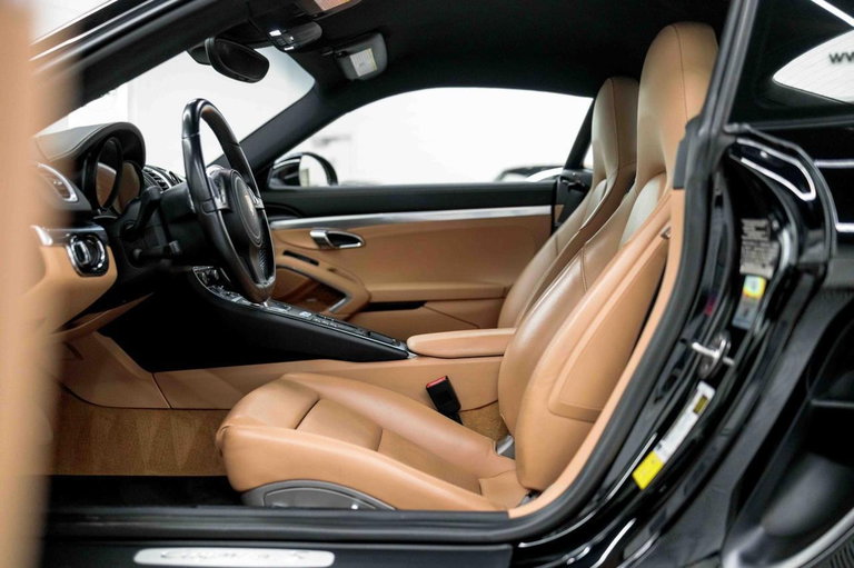 Porsche 981 Cayman S