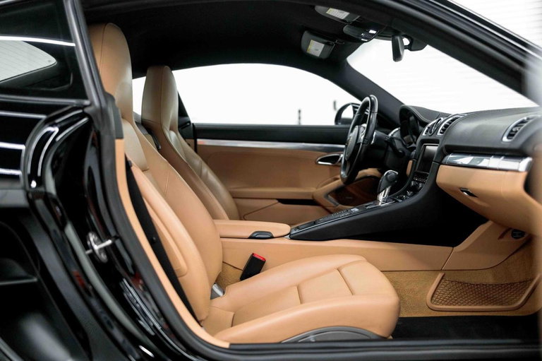 Porsche 981 Cayman S