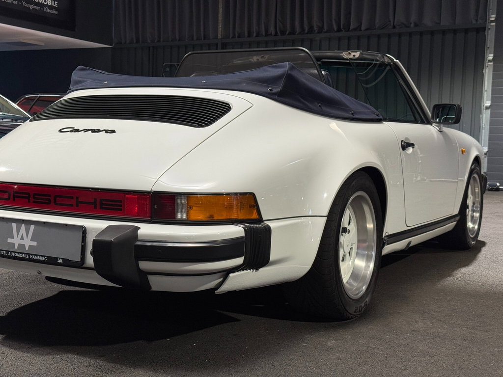 Porsche 911 Carrera 3.2