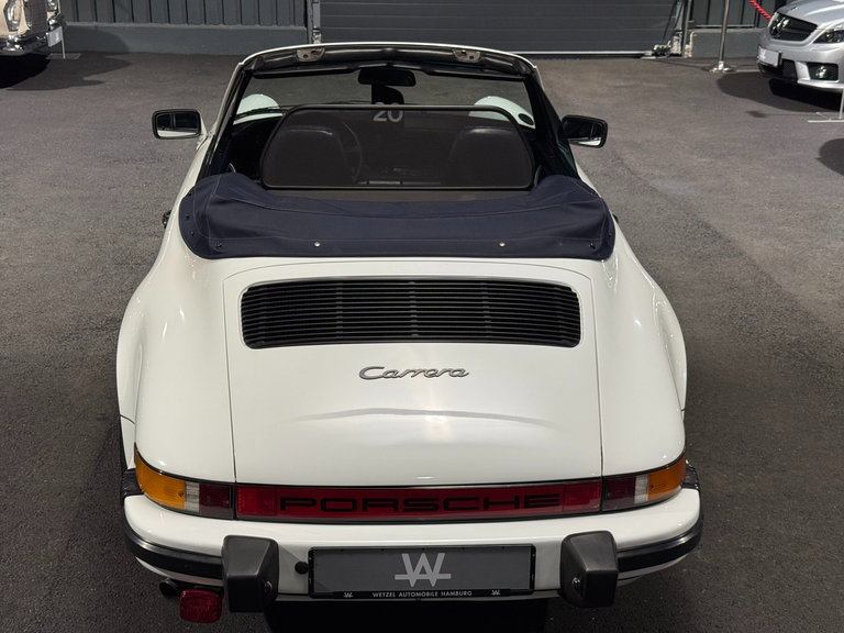 Porsche 911 Carrera 3.2