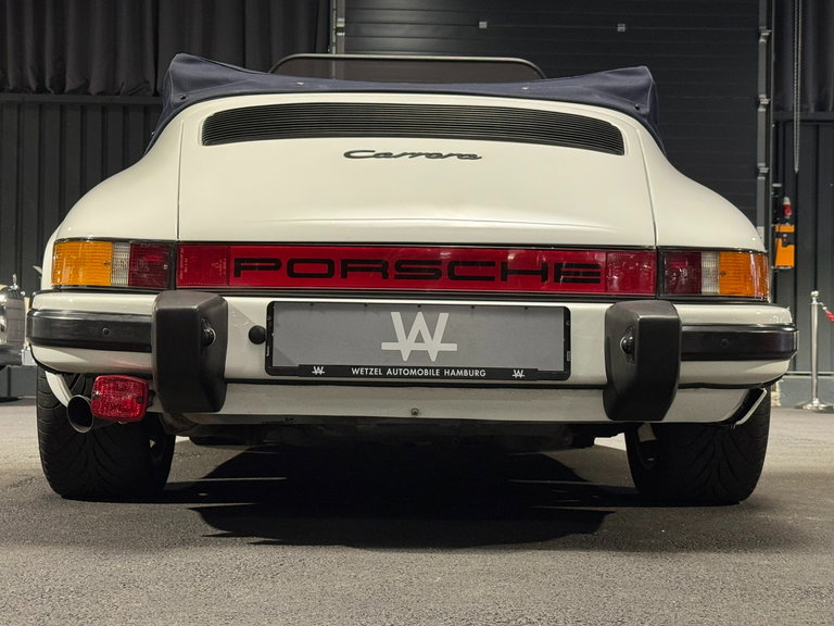 Porsche 911 Carrera 3.2