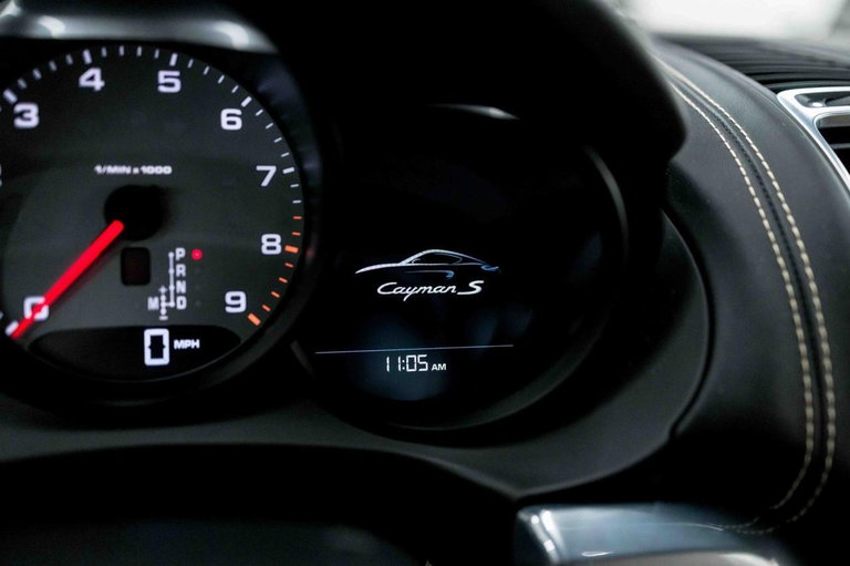 Porsche 981 Cayman S