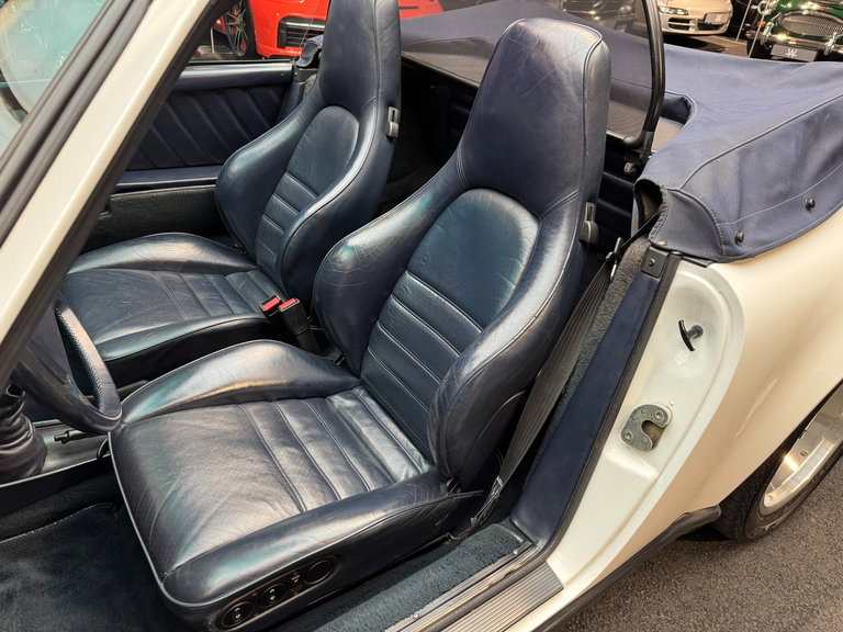 Porsche 911 Carrera 3.2