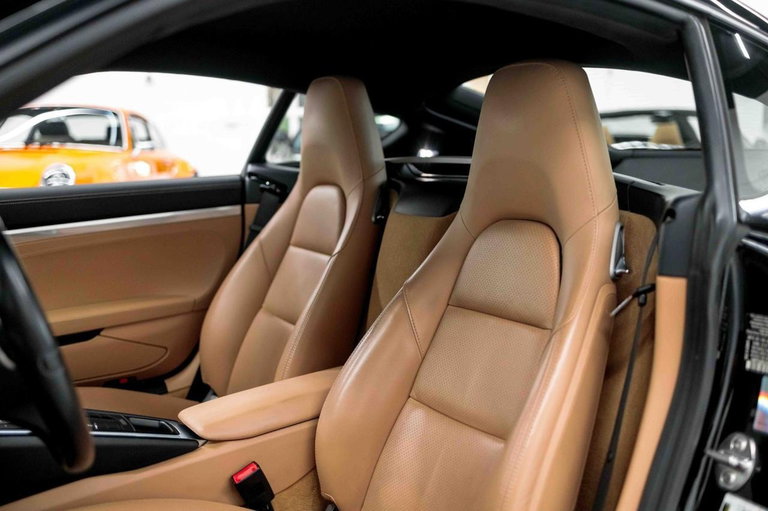 Porsche 981 Cayman S