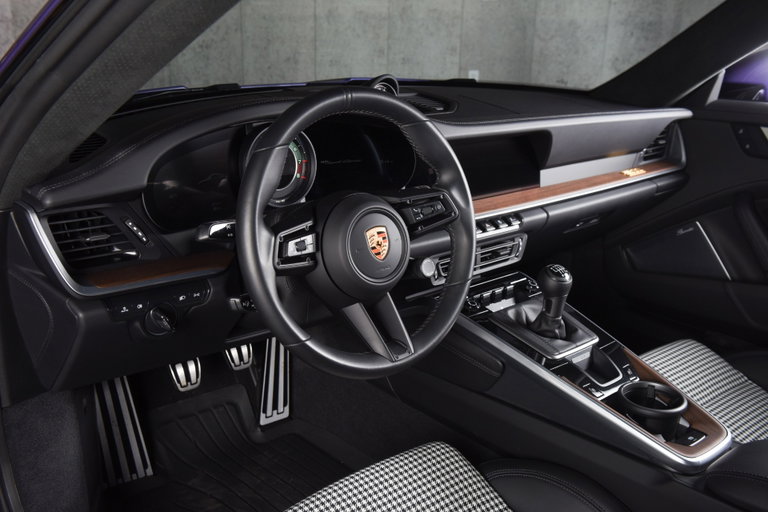 Porsche 992 Sport Classic