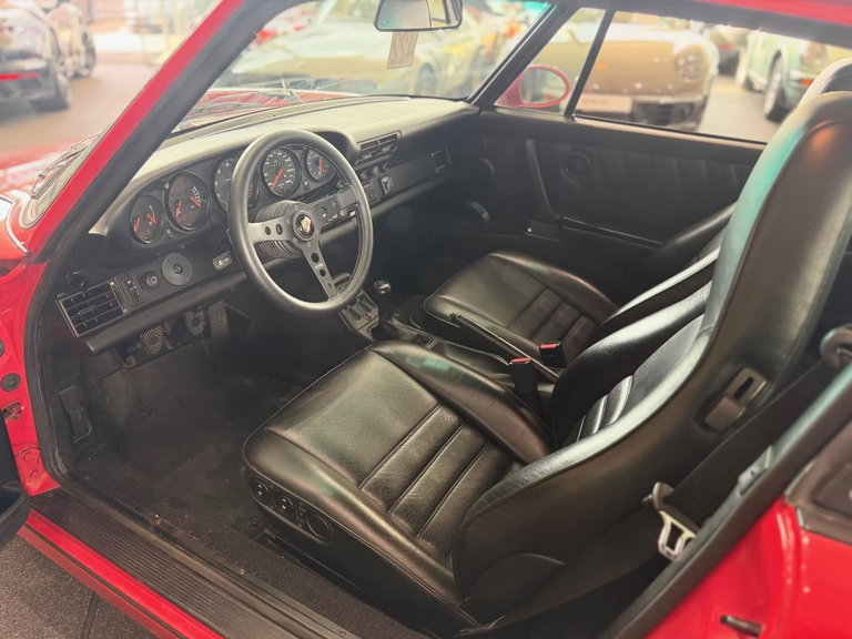 Porsche 964 Carrera 4