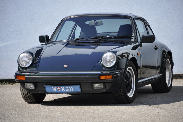Porsche 911 Carrera 3.2