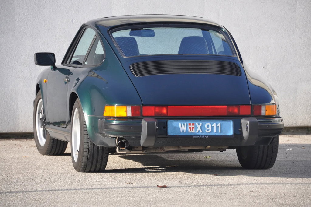 Porsche 911 Carrera 3.2