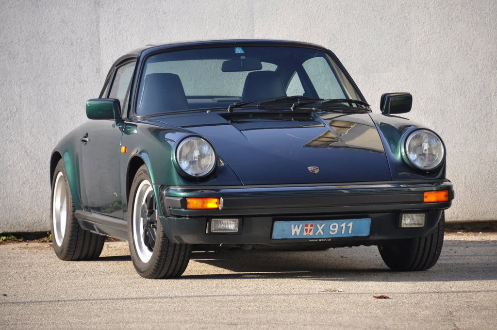 Porsche 911 Carrera 3.2