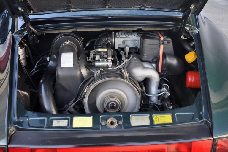 Porsche 911 Carrera 3.2