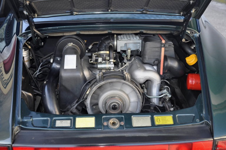 Porsche 911 Carrera 3.2