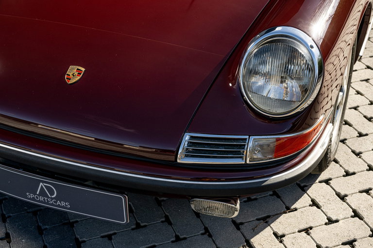 Porsche 911 S (F-Modell)