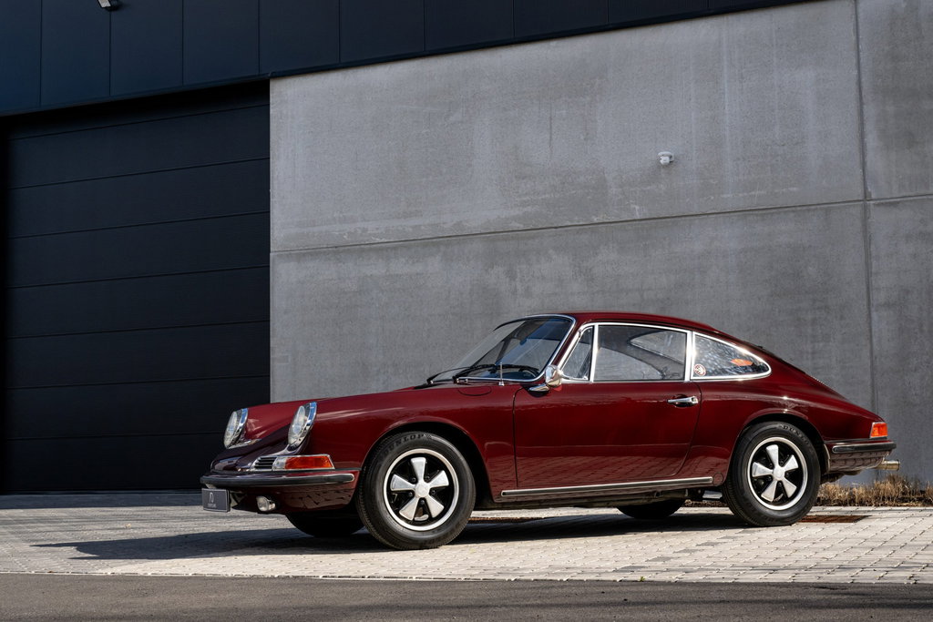 Porsche 911 S (F-Modell)