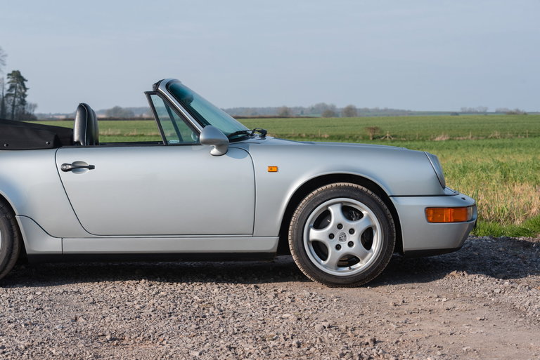 Porsche 964 Carrera 4