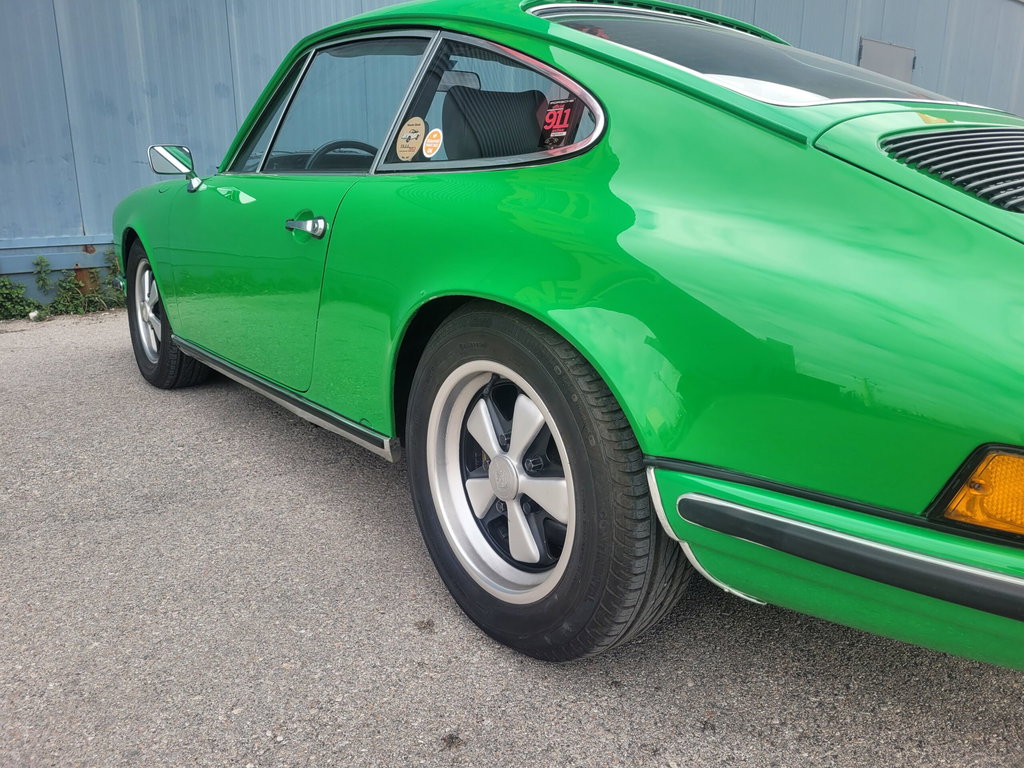 Porsche 911 T (US)