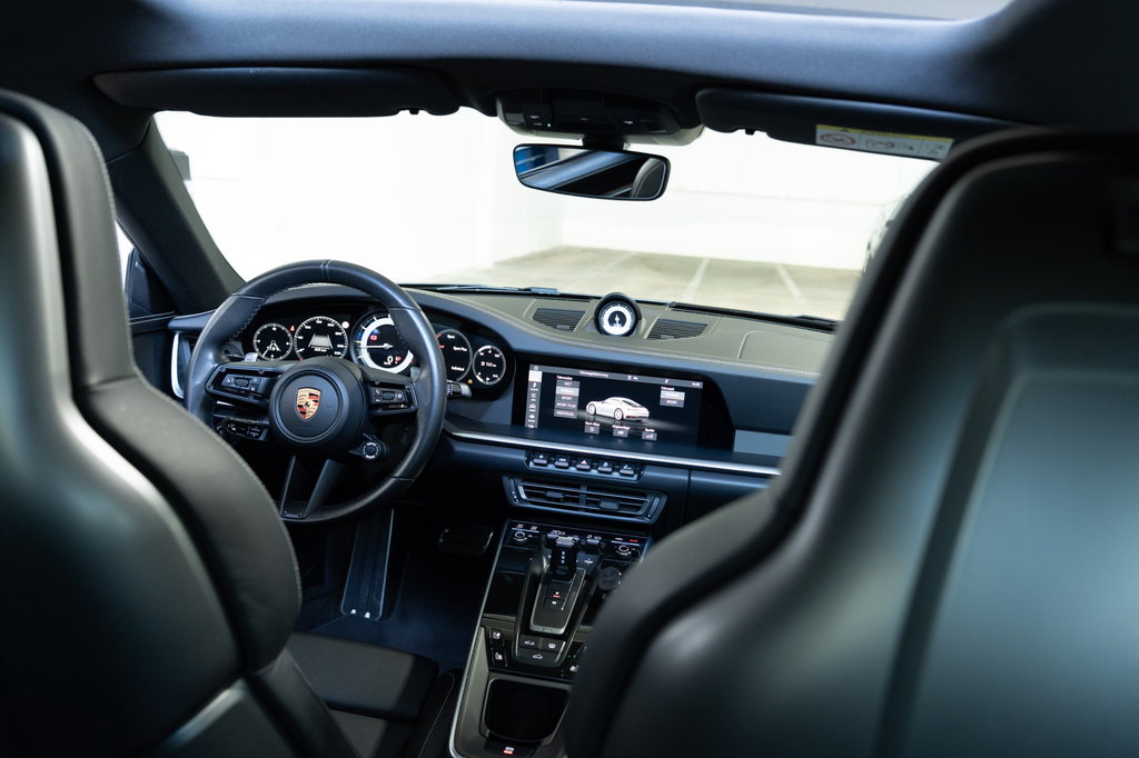 Porsche 992 Carrera 4S