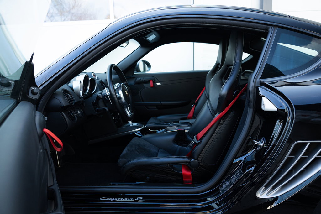 Porsche 987 Cayman R