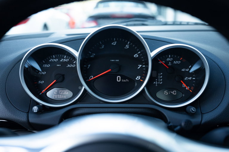 Porsche 987 Cayman R