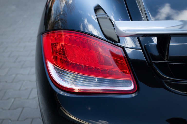 Porsche 987 Cayman R