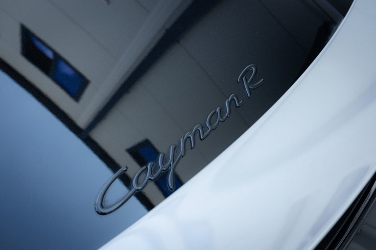 Porsche 987 Cayman R