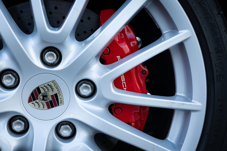 Porsche 987 Cayman R