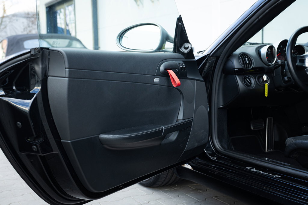 Porsche 987 Cayman R