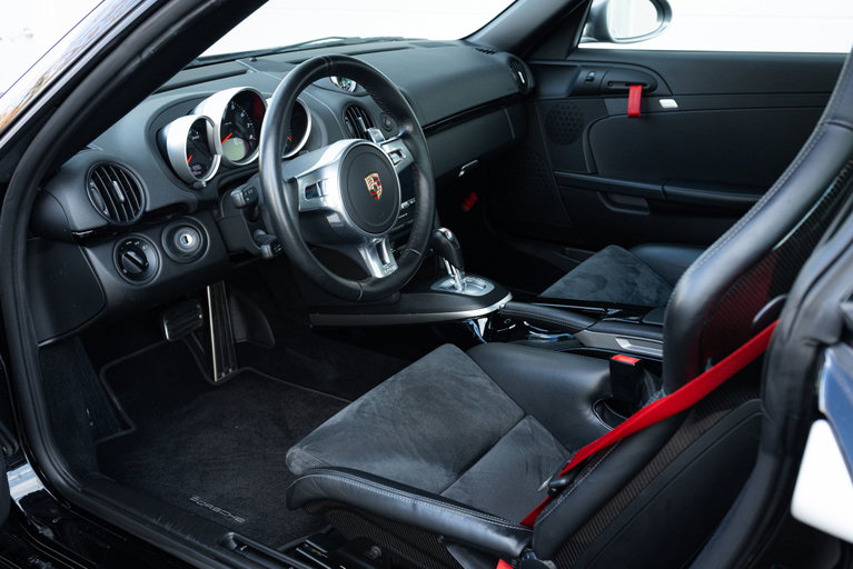 Porsche 987 Cayman R
