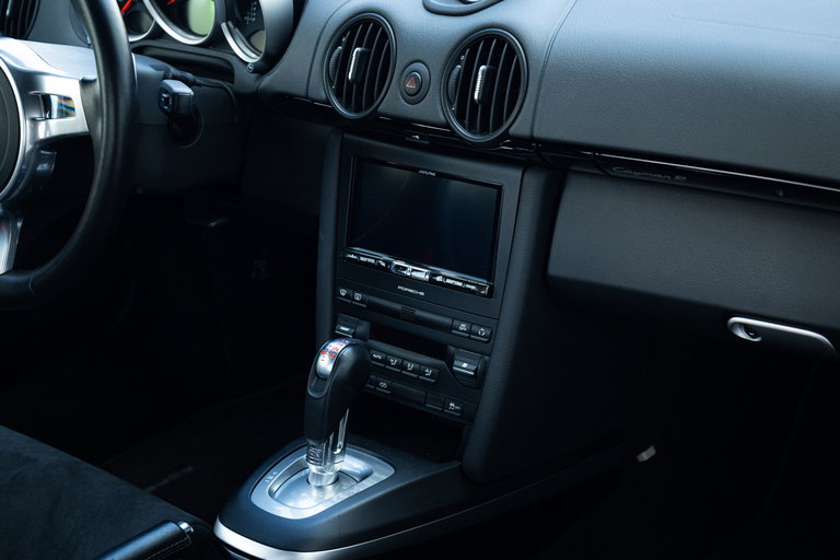 Porsche 987 Cayman R