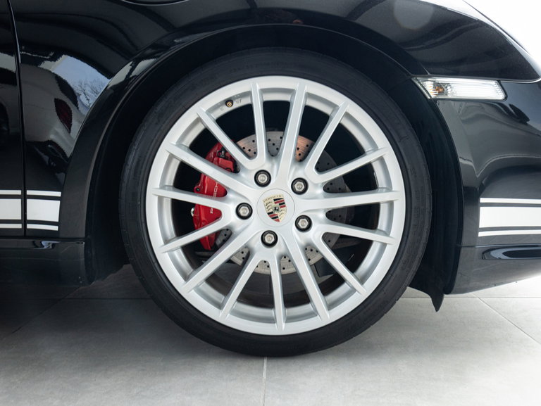 Porsche 987 Cayman R