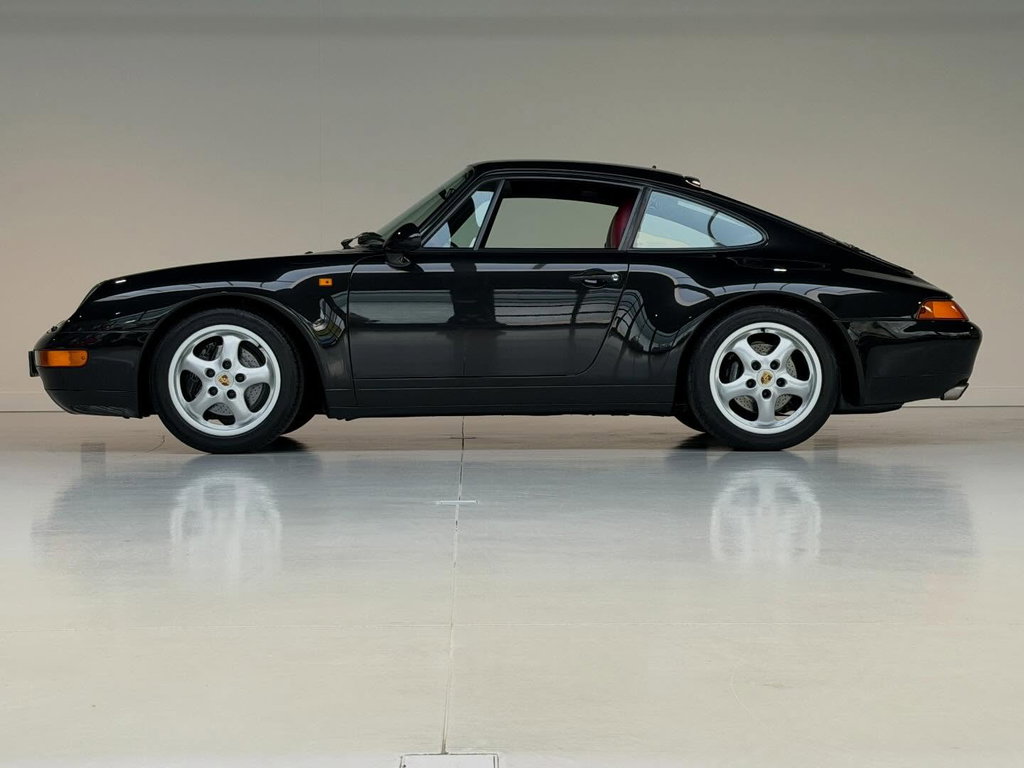 1996 Porsche 993 Carrera with only 53.000 km te koop
