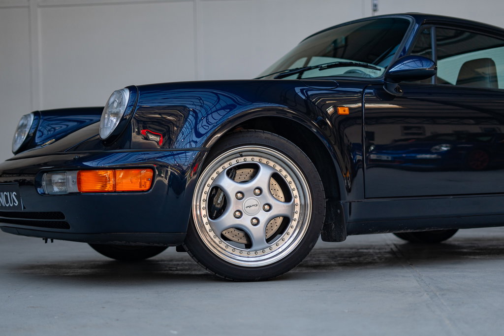 Porsche 964 Turbo