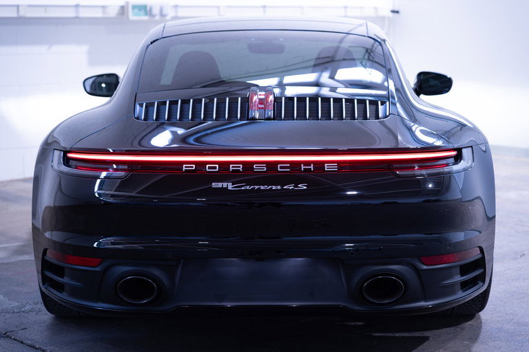 Porsche 992 Carrera 4S
