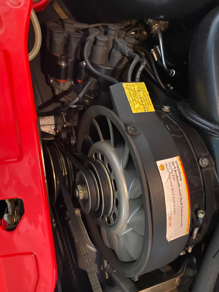 Porsche 964 Carrera 2 Speedster