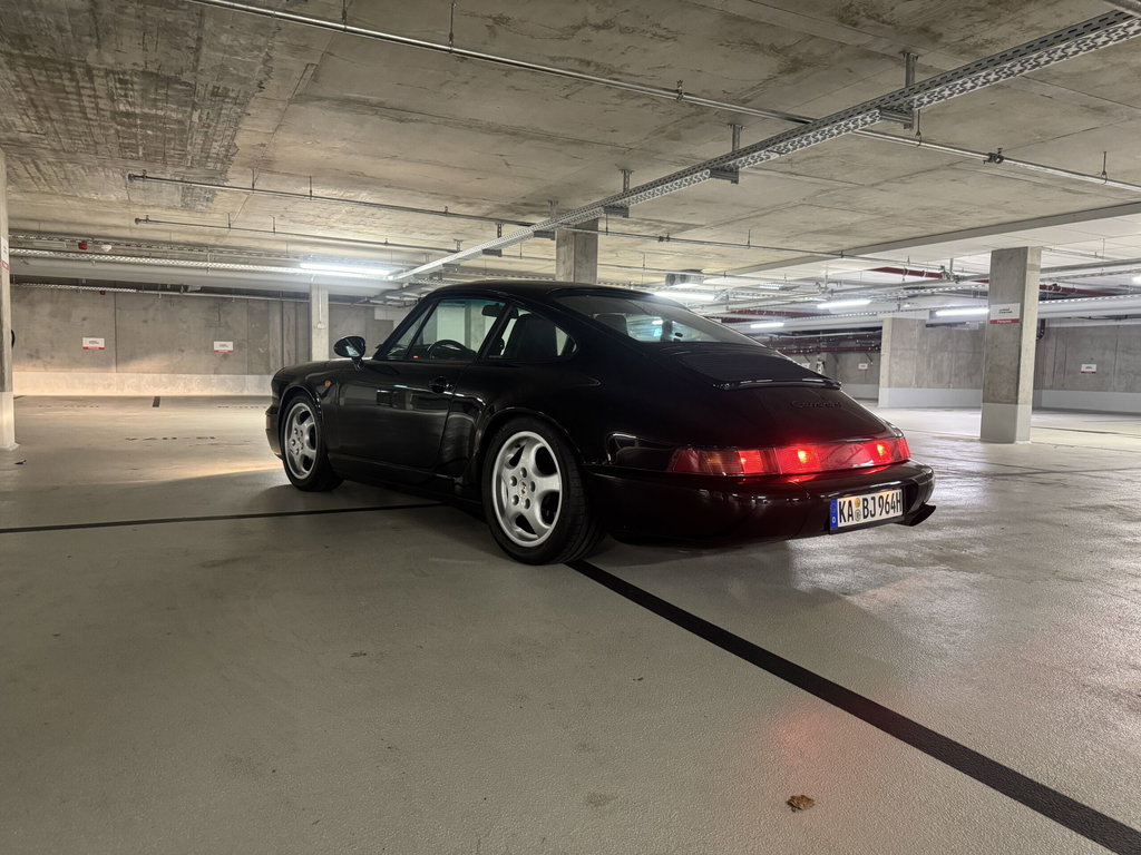 Porsche 964 Carrera 4